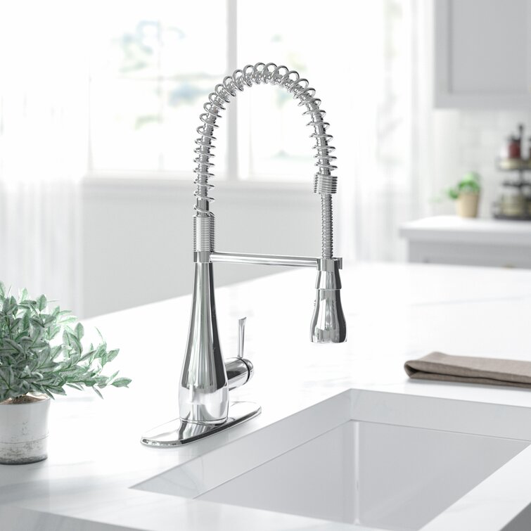 American Standard Quince Pull Out Single Handle Kitchen Faucet   Quince Pull Out Single Handle Kitchen Faucet 